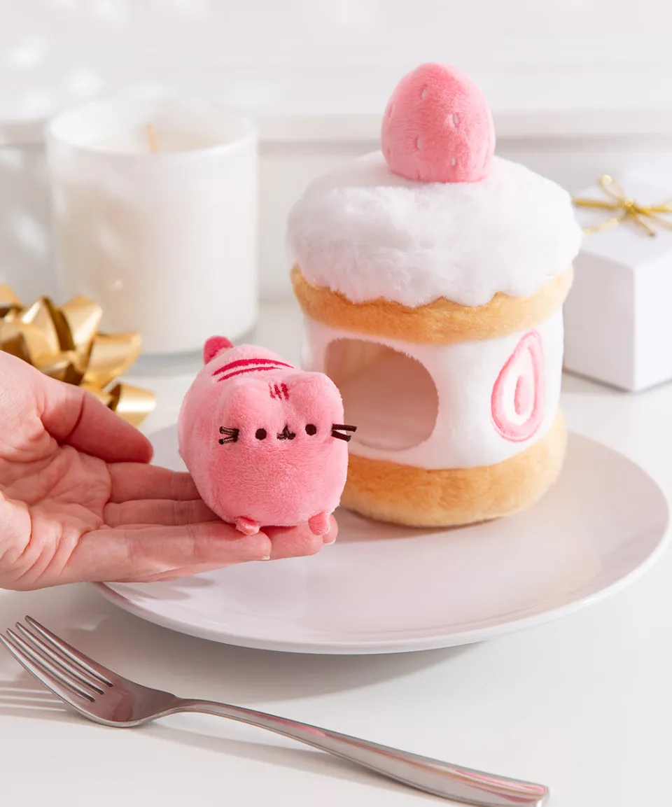 pusheen_sweets_strawberry_cake_plush_pc_environment_2.webp Best Sale Sweets Strawberry Cake Plush 2-pc Environment Plush & Squisheens | Sweets