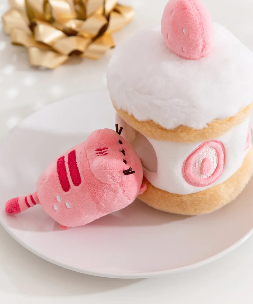 pusheen_sweets_strawberry_cake_plush_pc_environment_3.webp Best Sale Sweets Strawberry Cake Plush 2-pc Environment Plush & Squisheens | Sweets